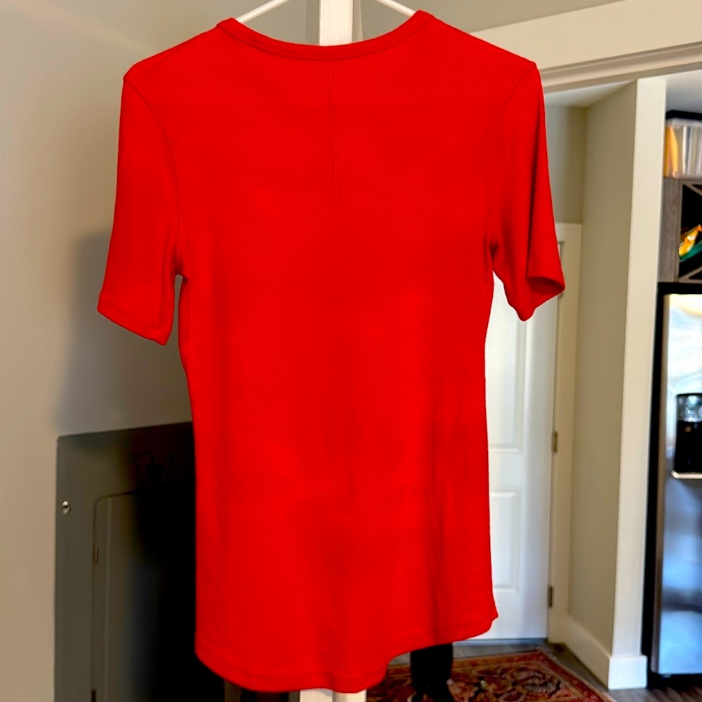 Lululemon hold tight shirt